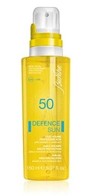 BioNike 50 DEFENCE SUN OLIO SOLARE PROTEZIONE ALTA Latte solare, disponibile anche in versione spray, facile da spalmare e non appiccicoso, è specifico per la pelle delicata di neonati e bambini. Form