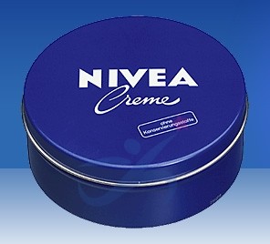 NIVEA Creme Idratante per il corpo. Formato Vasetto da 250 ml Cod. 80105